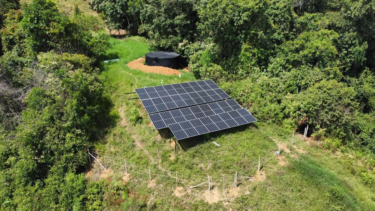 Sistema de bombeo fotovoltaico — Cultivo de pimentón